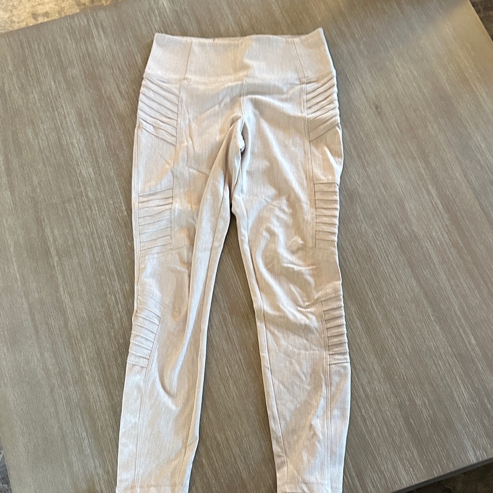 Athleta beige animal print  High-Waisted Leggings